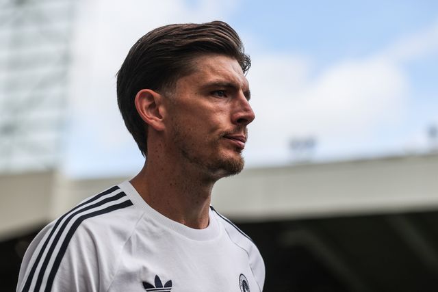 Newcastle United goalkeeper Nick Pope arrives during the Premier League match Newcastle Untied vs Hull City at St. James's Park, Newcastle, United Kingdom on 19 September 2026

(Photo by Alfie Cosgrove/News Images)