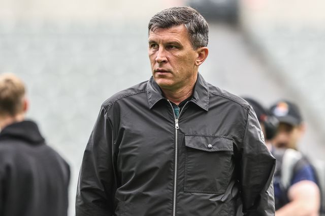 Sergej Jakirovi manager of Hull City arrives during the Premier League match Newcastle Untied vs Hull City at St. James's Park, Newcastle, United Kingdom on 19 September 2026

(Photo by Alfie Cosgrove/News Images)
