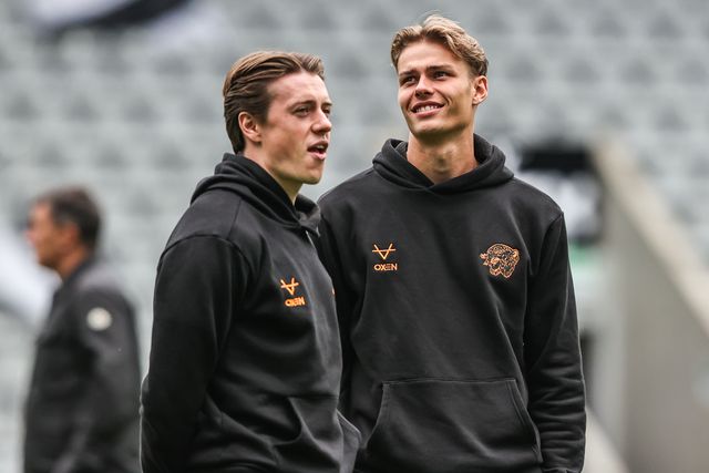 Elliot Stroud of Hull City and Jens Hjertø-Dahl of Hull City arrive during the Premier League match Newcastle Untied vs Hull City at St. James's Park, Newcastle, United Kingdom on 19 September 2026

(Photo by Alfie Cosgrove/News Images)