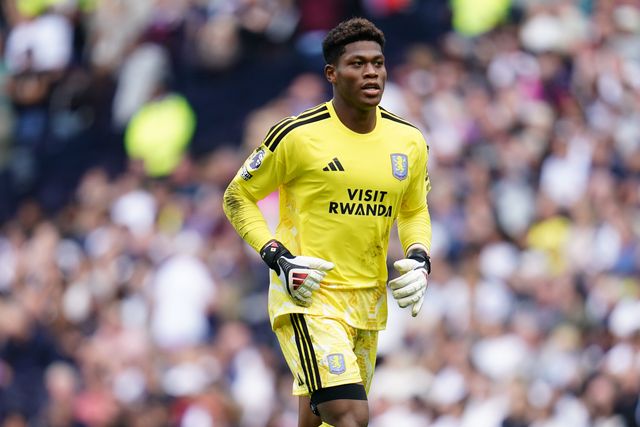 Aston Villa goalkeeper Zion Suzuki during the Premier League match Tottenham Hotspur vs Aston Villa at Tottenham Hotspur Stadium, London, United Kingdom on 19 September 2026

(Photo by Harvey Murphy/News Images)