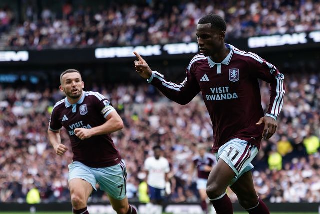 Nicolas Jackson of Aston Villa celebrates his goal during the Premier League match Tottenham Hotspur vs Aston Villa at Tottenham Hotspur Stadium, London, United Kingdom on 19 September 2026

(Photo by Harvey Murphy/News Images)