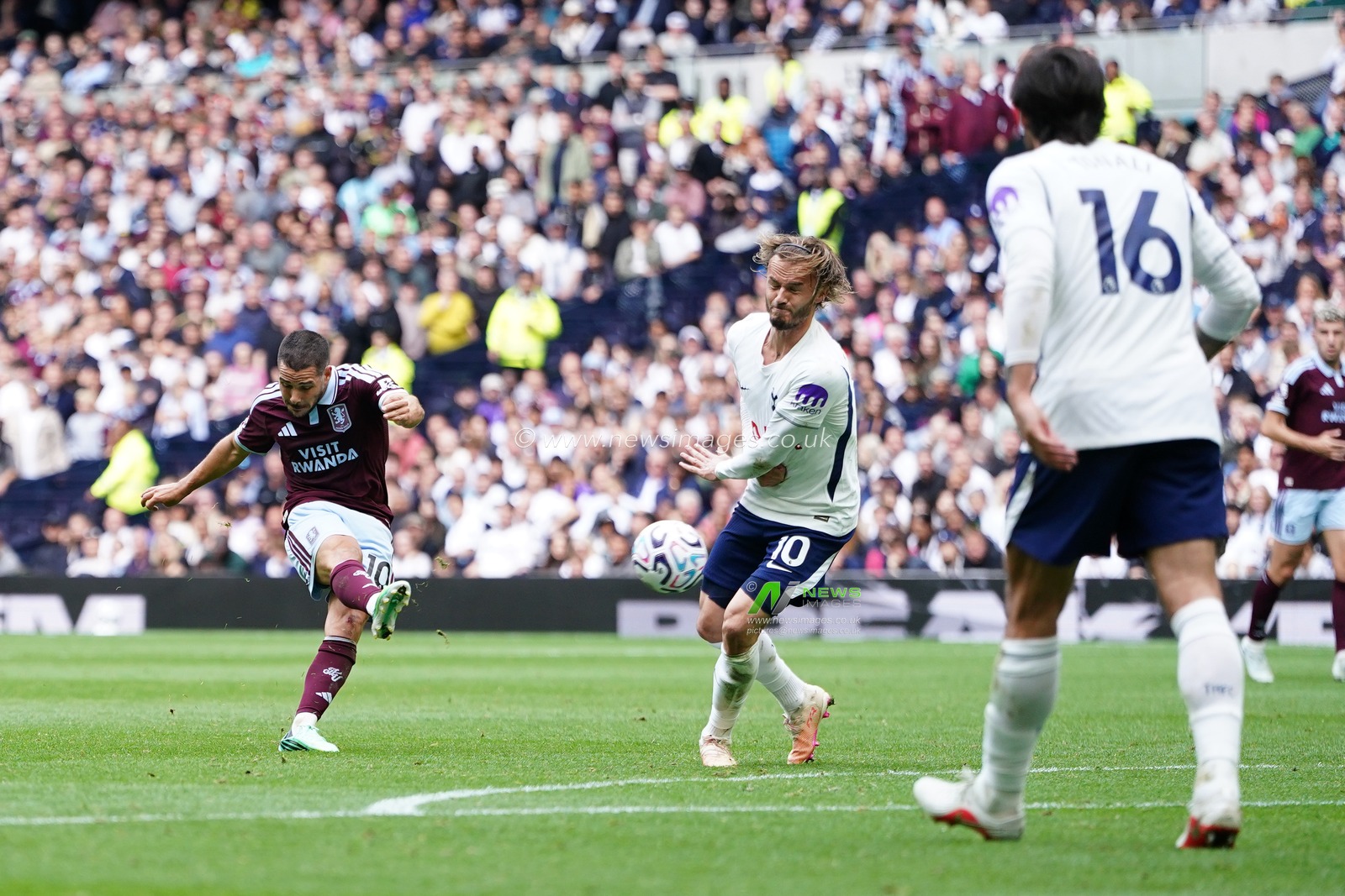 Premier League: Tottenham Hotspur v Aston Villa