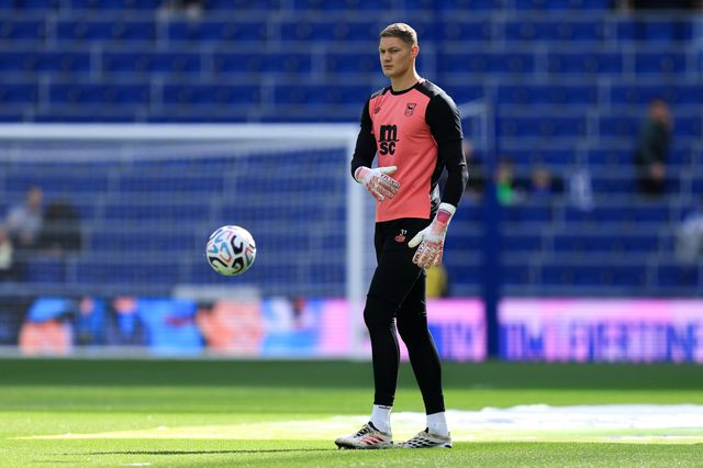 Ipswich Town goalkeeper Kjell Scherpen warms up prior to the Premier League match Everton vs Ipswich Town at Hill Dickinson Stadium, Liverpool, United Kingdom on 19 September 2026

(Photo by Jorge Horsted/News Images)