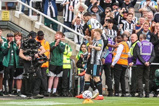 Joe Willock of Newcastle United celebrates his goal to make it 1-0 during the Premier League match Newcastle Untied vs Hull City at St. James's Park, Newcastle, United Kingdom on 19 September 2026

(Photo by Alfie Cosgrove/News Images)
