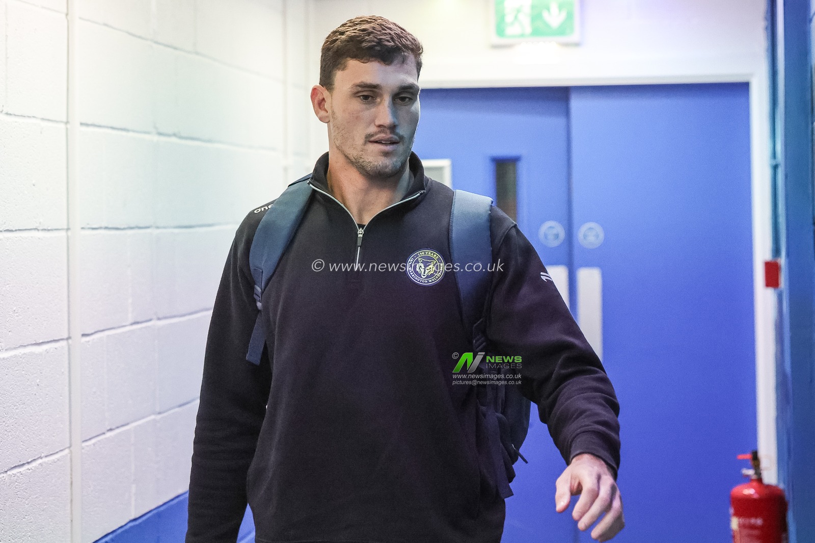 Sam Stone of Warrington Wolves arrives during the Betfred Super League Play-off Eliminator round match Warrington Wolves vs Hull KR at The Halliwell Jones Stadium, Warrington, United Kingdom on 19 September 2026

(Photo by Mark Cosgrove/News Images)