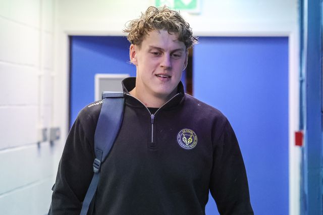 Arron Lindop of Warrington Wolves arrives during the Betfred Super League Play-off Eliminator round match Warrington Wolves vs Hull KR at The Halliwell Jones Stadium, Warrington, United Kingdom on 19 September 2026

(Photo by Mark Cosgrove/News Images)