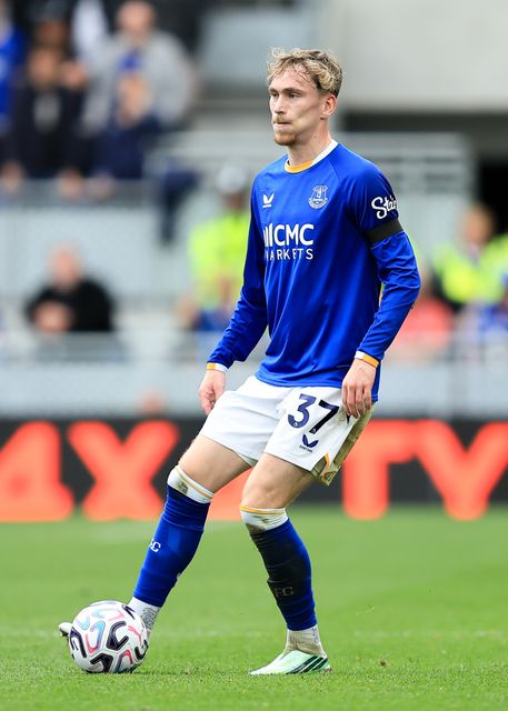 James Garner of Everton with ball at his feet during the Premier League match Everton vs Ipswich Town at Hill Dickinson Stadium, Liverpool, United Kingdom on 19 September 2026

(Photo by Jorge Horsted/News Images)