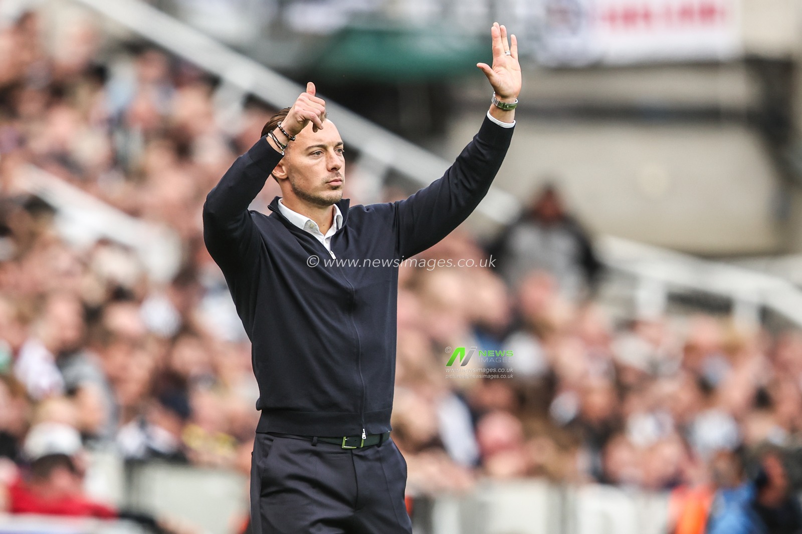 Matthias Jaissle manager of Newcastle United gives his team instructions during the Premier League match Newcastle Untied vs Hull City at St. James's Park, Newcastle, United Kingdom on 19 September 2026

(Photo by Alfie Cosgrove/News Images)