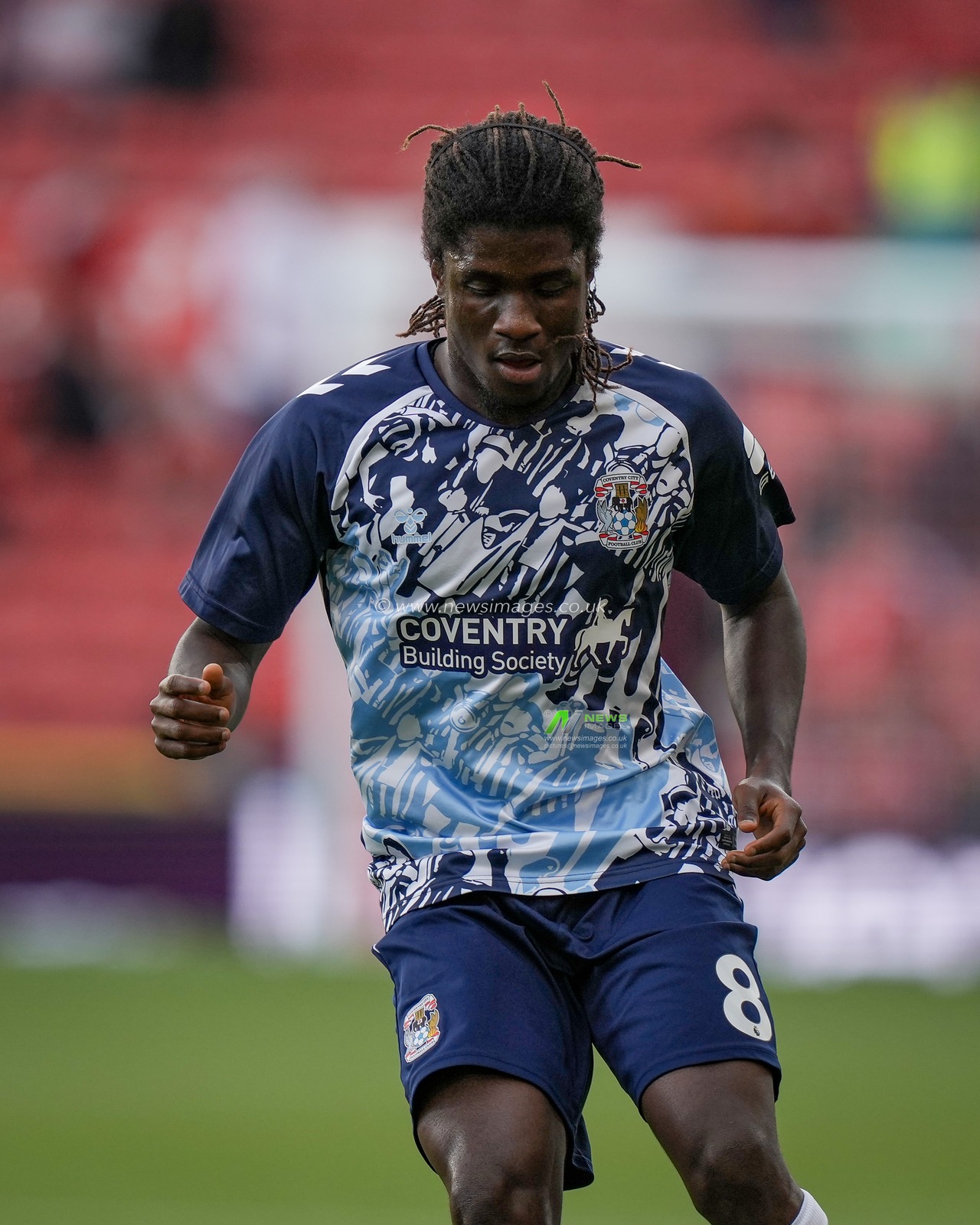 Caleb Yirenkyi of Coventry City in the pregame warmup session  during the Premier League match Nottingham Forest vs Coventry City at City Ground, Nottingham, United Kingdom on 19 September 2026

(Photo by Maynard Manyowa/News Images)