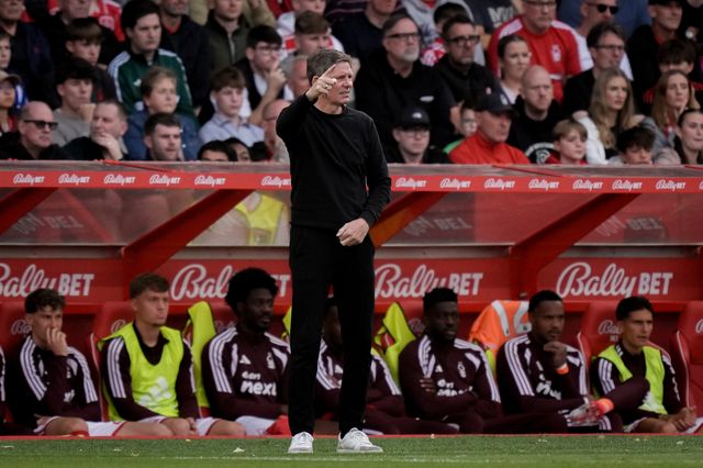 Oliver Glasner manager of Nottingham Forest gives his team instructions  during the Premier League match Nottingham Forest vs Coventry City at City Ground, Nottingham, United Kingdom on 19 September 2026

(Photo by Maynard Manyowa/News Images)