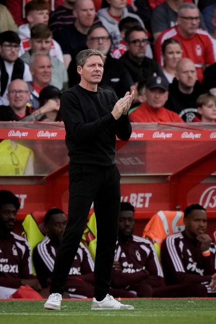 Oliver Glasner manager of Nottingham Forest gives his team instructions  during the Premier League match Nottingham Forest vs Coventry City at City Ground, Nottingham, United Kingdom on 19 September 2026

(Photo by Maynard Manyowa/News Images)