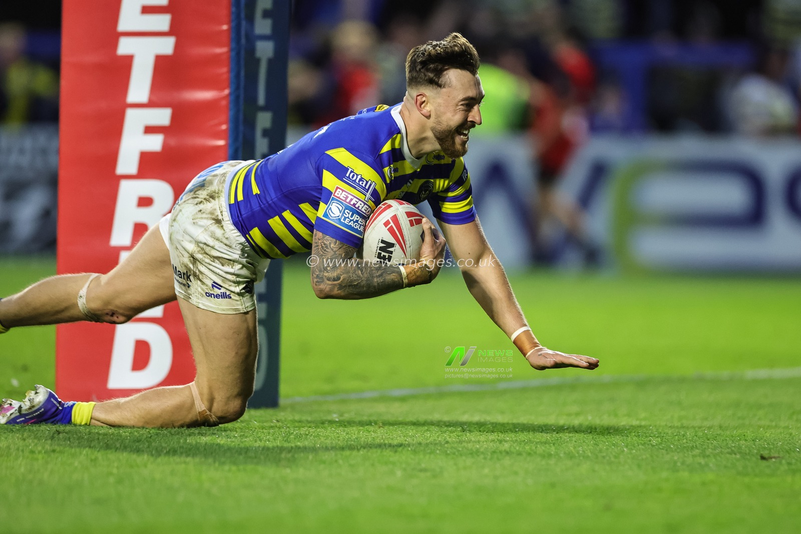 Betfred Super League Play-off Eliminator round Warrington Wolves v Hull KR