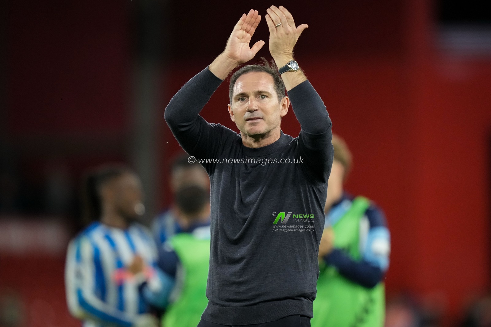 Frank Lampard manager of Coventry City applauds the fans after the final whistle  during the Premier League match Nottingham Forest vs Coventry City at City Ground, Nottingham, United Kingdom on 19 September 2026

(Photo by Maynard Manyowa/News Images)