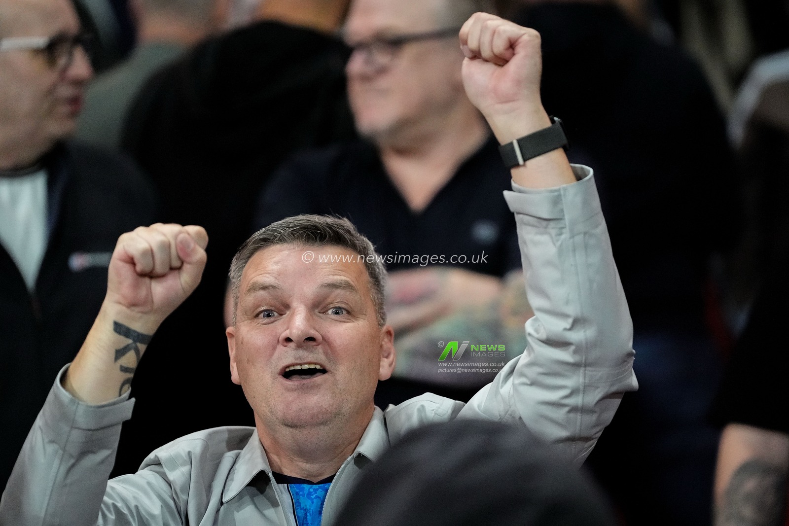Coventry fans celebrate their team winning 0-1 during the Premier League match Nottingham Forest vs Coventry City at City Ground, Nottingham, United Kingdom on 19 September 2026

(Photo by Maynard Manyowa/News Images)