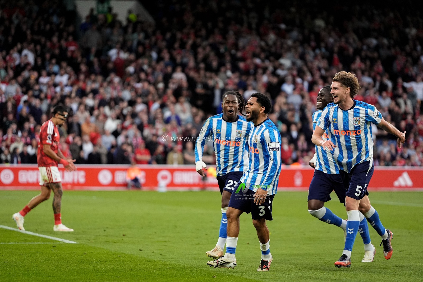 Jay Dasilva of Coventry City celebrates his goal to make it  0-1 during the Premier League match Nottingham Forest vs Coventry City at City Ground, Nottingham, United Kingdom on 19 September 2026

(Photo by Maynard Manyowa/News Images)
