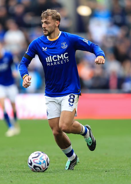 Kiernan Dewsbury-Hall of Everton with ball at his feet during the Premier League match Everton vs Ipswich Town at Hill Dickinson Stadium, Liverpool, United Kingdom on 19 September 2026

(Photo by Jorge Horsted/News Images)