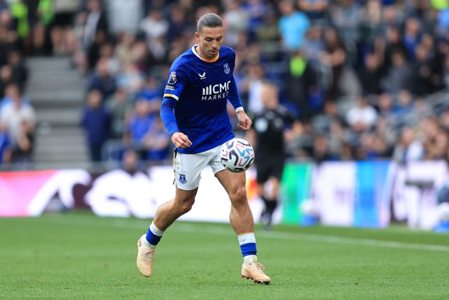 Jack Grealish of Everton controls the ball during the Premier League match Everton vs Ipswich Town at Hill Dickinson Stadium, Liverpool, United Kingdom on 19 September 2026

(Photo by Jorge Horsted/News Images)