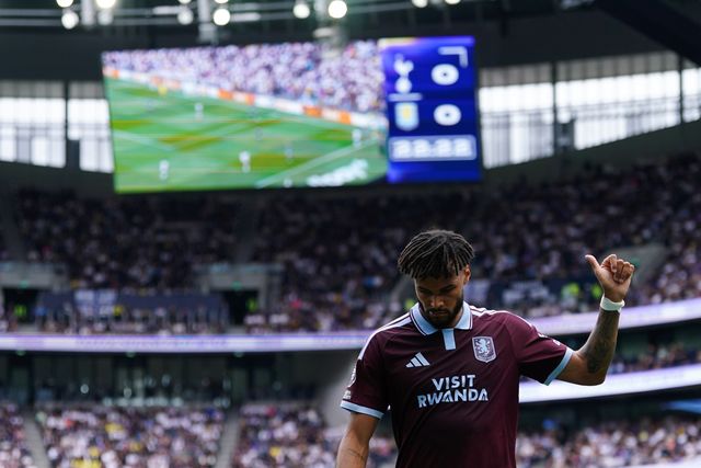 Tyrone Mings of Aston Villa during the Premier League match Tottenham Hotspur vs Aston Villa at Tottenham Hotspur Stadium, London, United Kingdom on 19 September 2026

(Photo by Harvey Murphy/News Images)