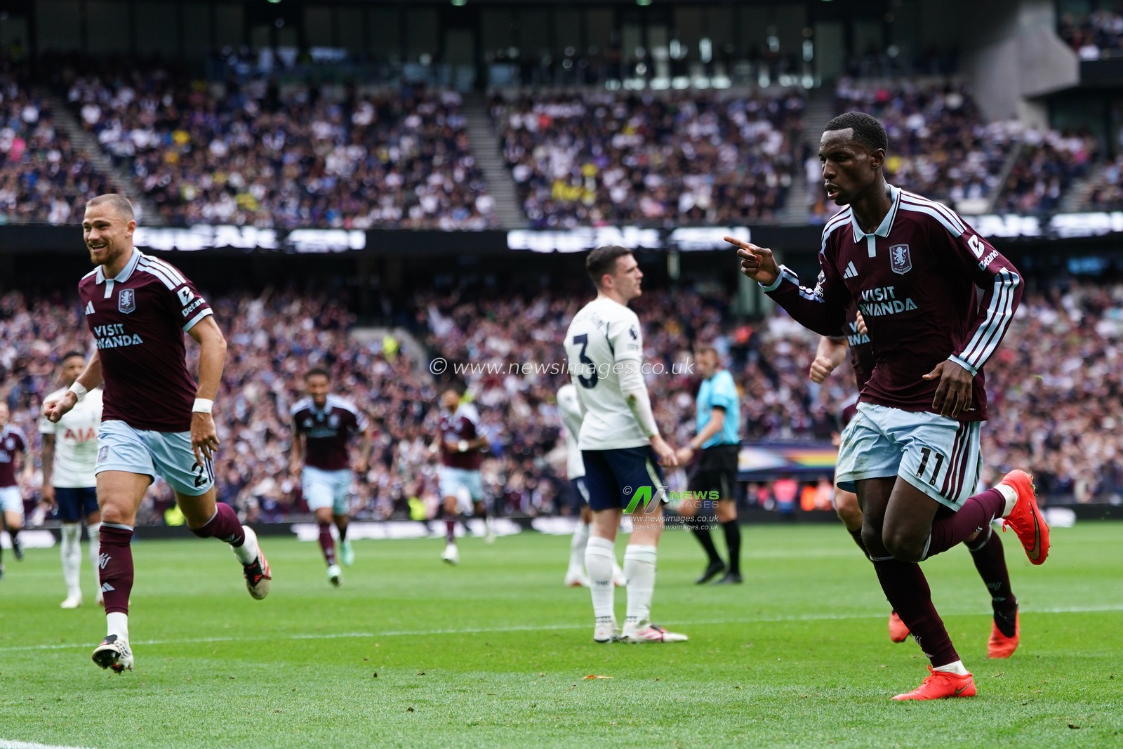 Premier League: Tottenham Hotspur v Aston Villa