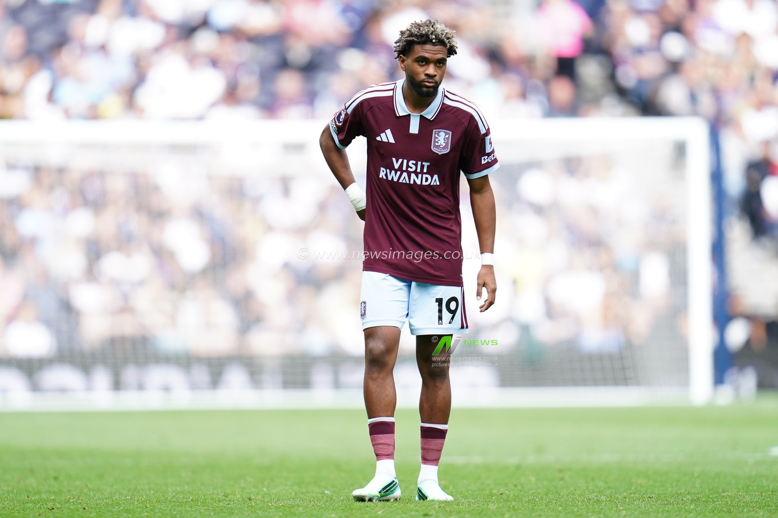 Premier League: Tottenham Hotspur v Aston Villa