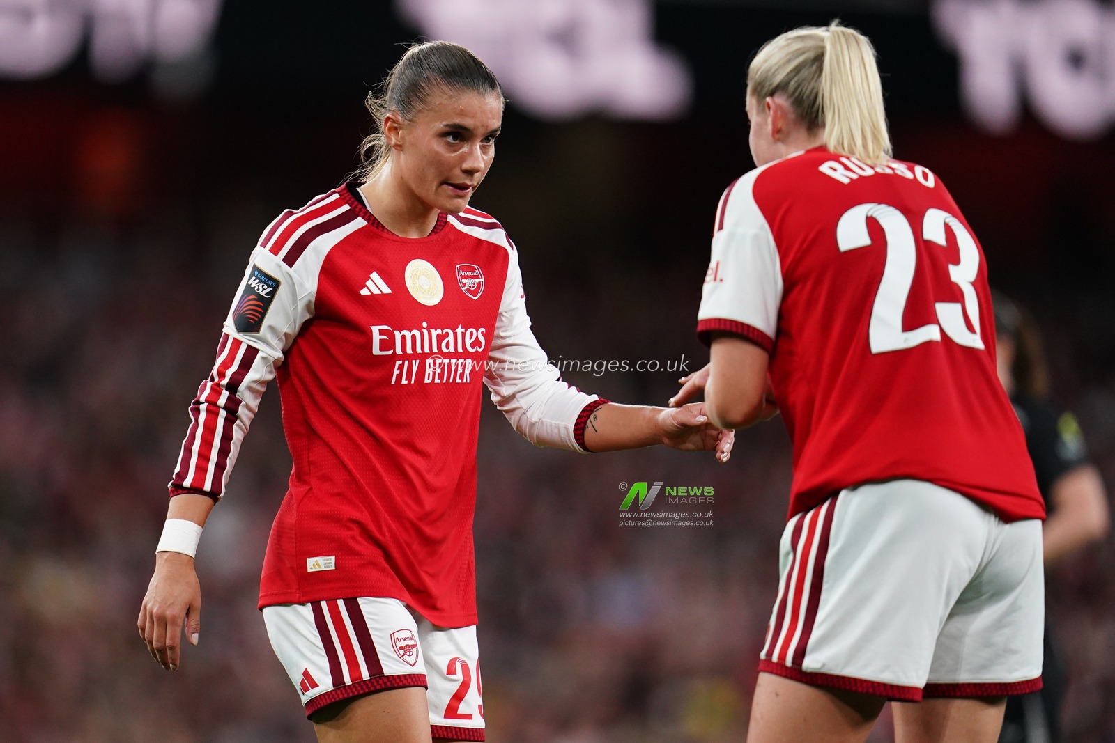 Women's Super League: Arsenal v Manchester United