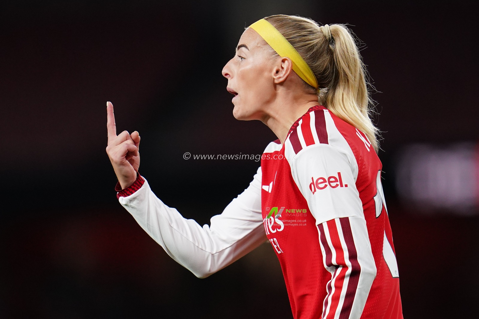 Women's Super League: Arsenal v Manchester United