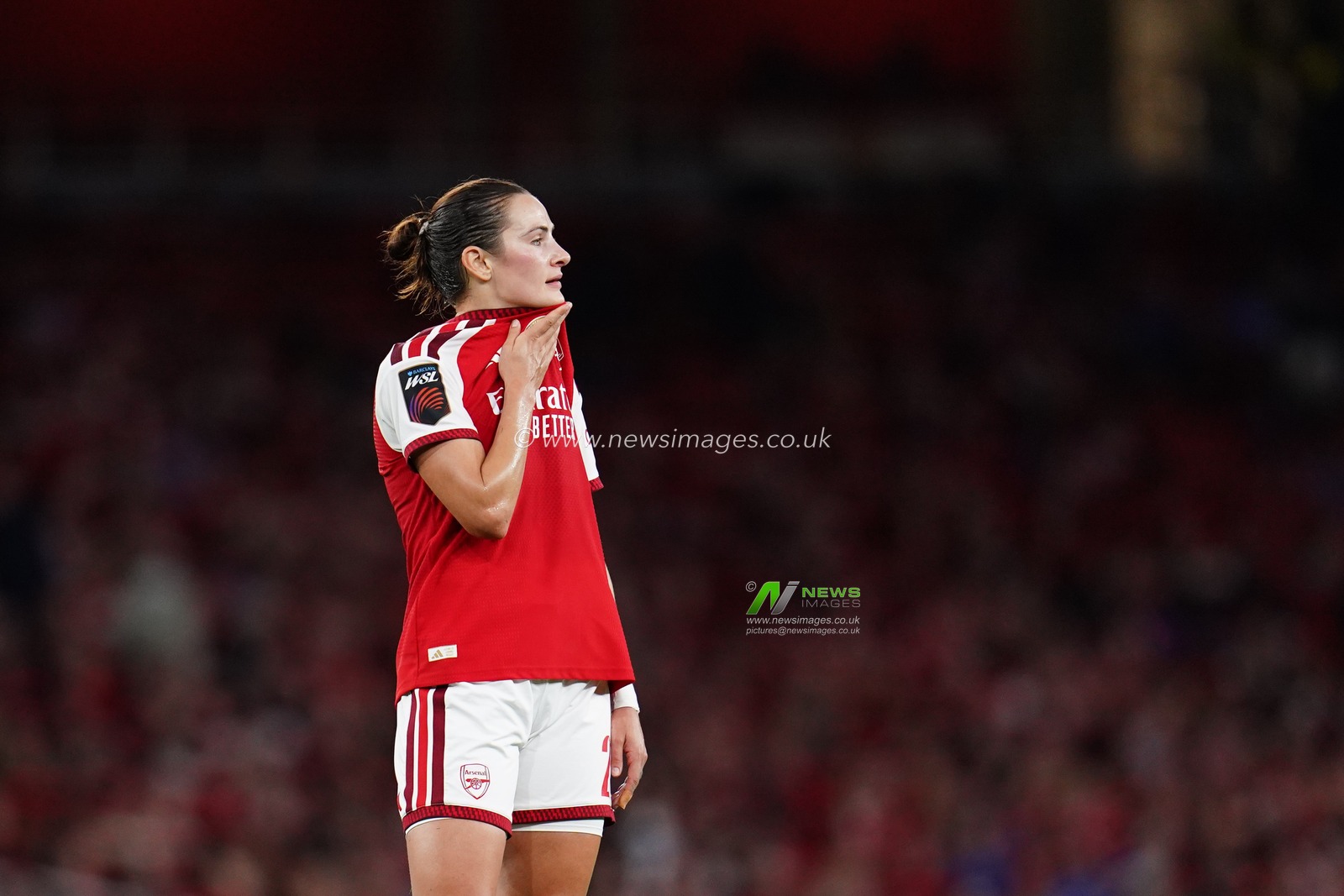 Emily Fox of Arsenal during the Women's Super League match Arsenal vs Manchester United at Emirates, London, United Kingdom on 19 September 2026

(Photo by Harvey Murphy/News Images)