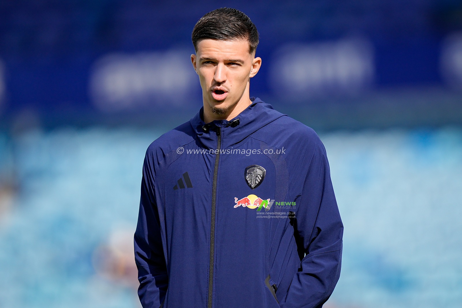 Tarik Muharemovic of Leeds United inspects the pitch prior to kick off during the Premier League match Leeds United vs Crystal Palace at Elland Road, Leeds, United Kingdom on 20 September 2026

(Photo by Maynard Manyowa/News Images)