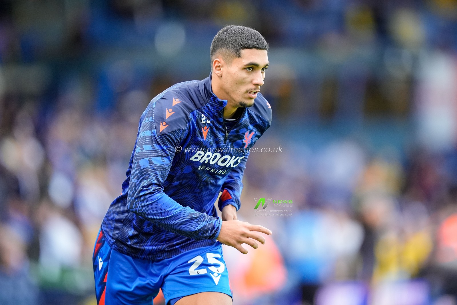 Anan Khalaili of Crystal Palace in the pregame warmup session  during the Premier League match Leeds United vs Crystal Palace at Elland Road, Leeds, United Kingdom on 20 September 2026

(Photo by Maynard Manyowa/News Images)
