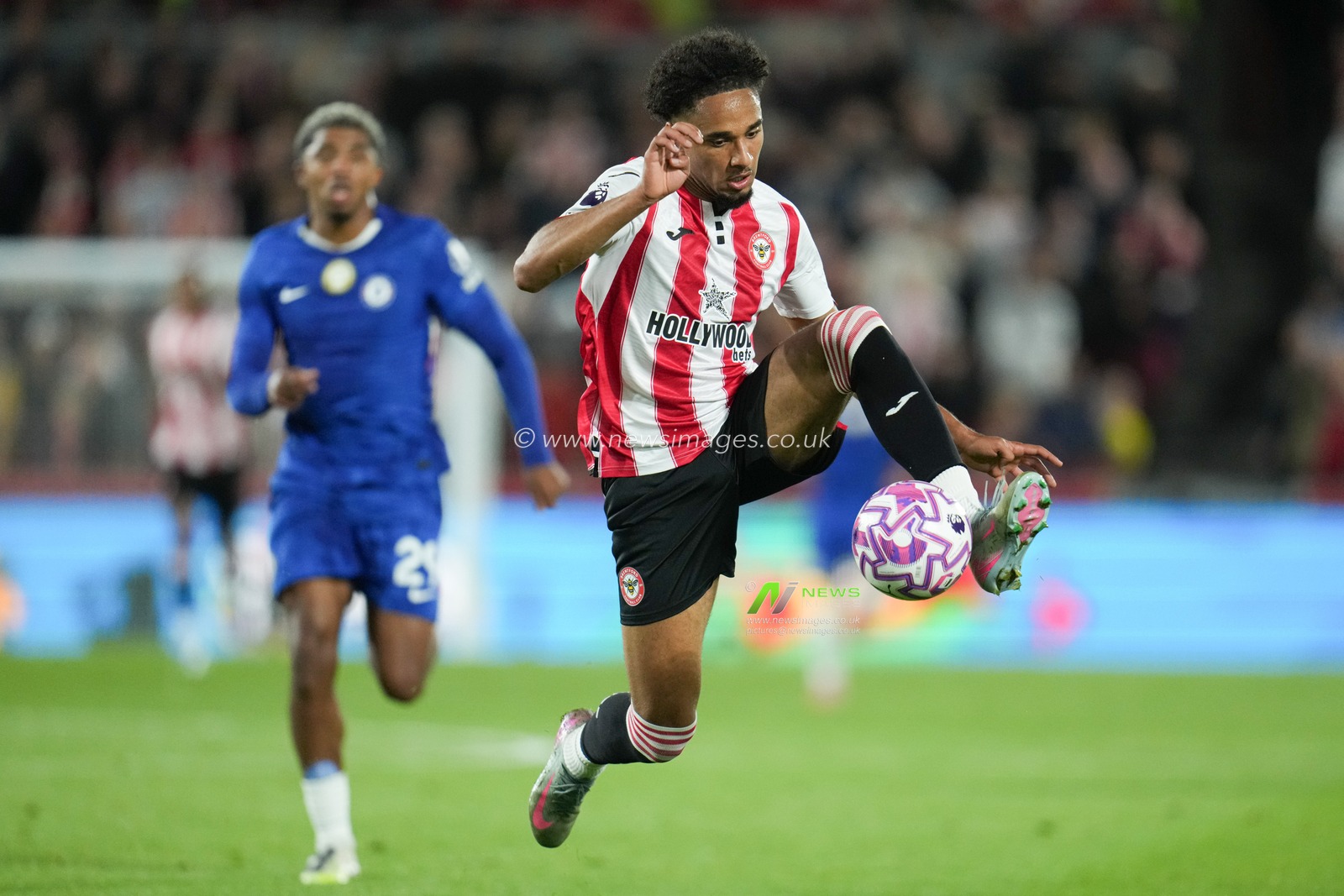 Kevin Schade of Brentford during the Premier League match Brentford vs Chelsea at The Gtech Community Stadium, London, United Kingdom, 13th September 2025

(Photo by Harvey Murphy/News Images)