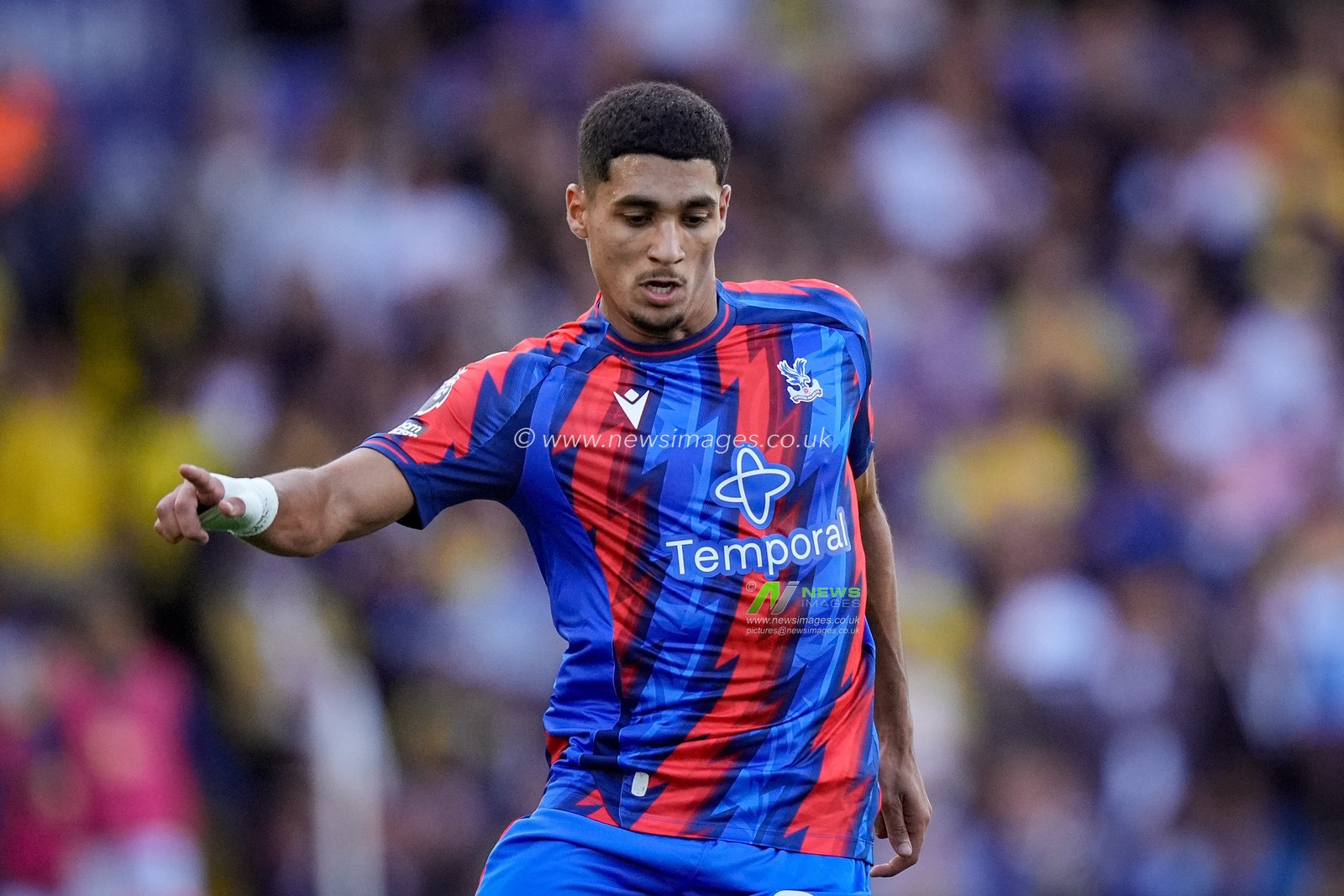 Anan Khalaili of Crystal Palace makes a run with the ball  during the Premier League match Leeds United vs Crystal Palace at Elland Road, Leeds, United Kingdom on 20 September 2026

(Photo by Maynard Manyowa/News Images)