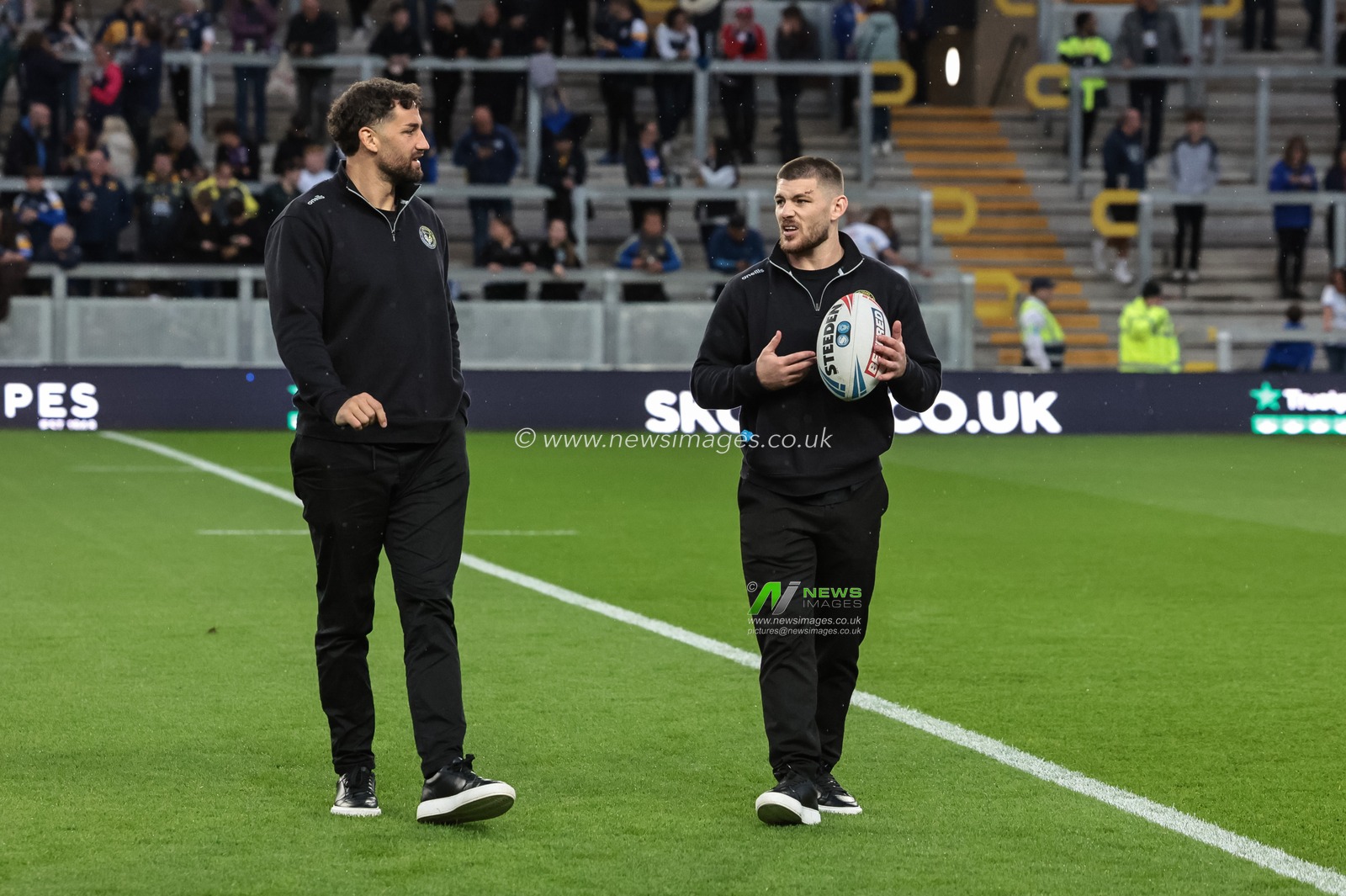 Betfred Super League Play-off Semi-Final Leeds Rhinos v Warrington Wolves