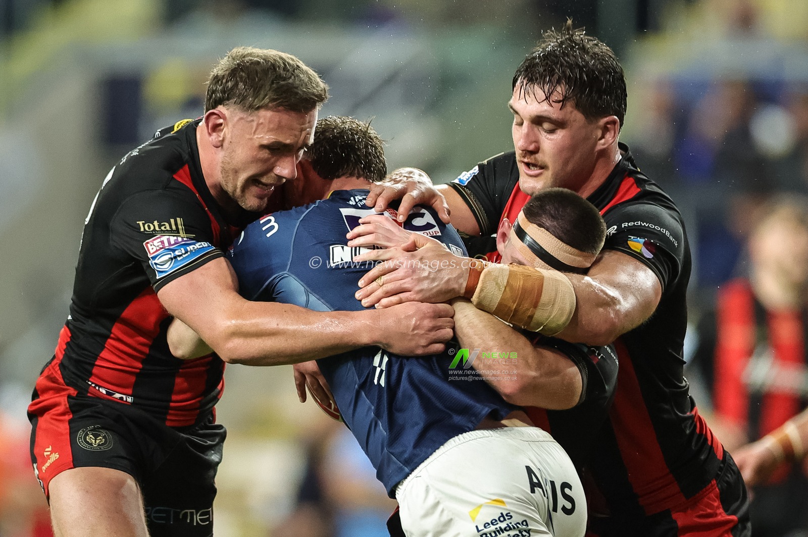 Betfred Super League Play-off Semi-Final Leeds Rhinos v Warrington Wolves