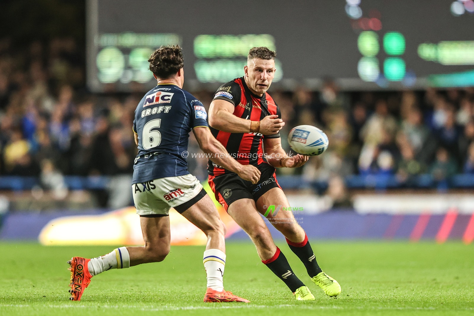 Betfred Super League Play-off Semi-Final Leeds Rhinos v Warrington Wolves