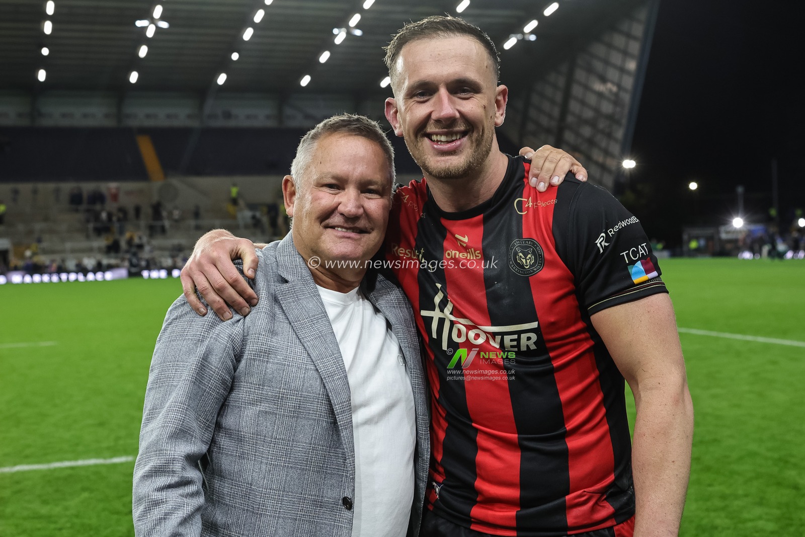 Stuart Middleton Warrington chairman and Ben Currie of Warrington Wolves during the Betfred Super League Play-off Semi-Final match Leeds Rhinos vs Warrington Wolves at AMT Headingley Stadium, Leeds, United Kingdom on 25 September 2026

(Photo by Mark Cosgrove/News Images)