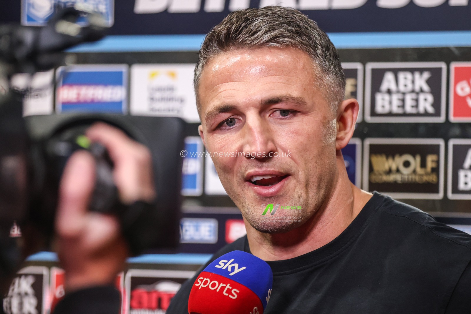 Sam Burgess manager of Warrington Wolves is interviewed by Sky Sports after the game during the Betfred Super League Play-off Semi-Final match Leeds Rhinos vs Warrington Wolves at AMT Headingley Stadium, Leeds, United Kingdom on 25 September 2026

(Photo by Alfie Cosgrove/News Images)