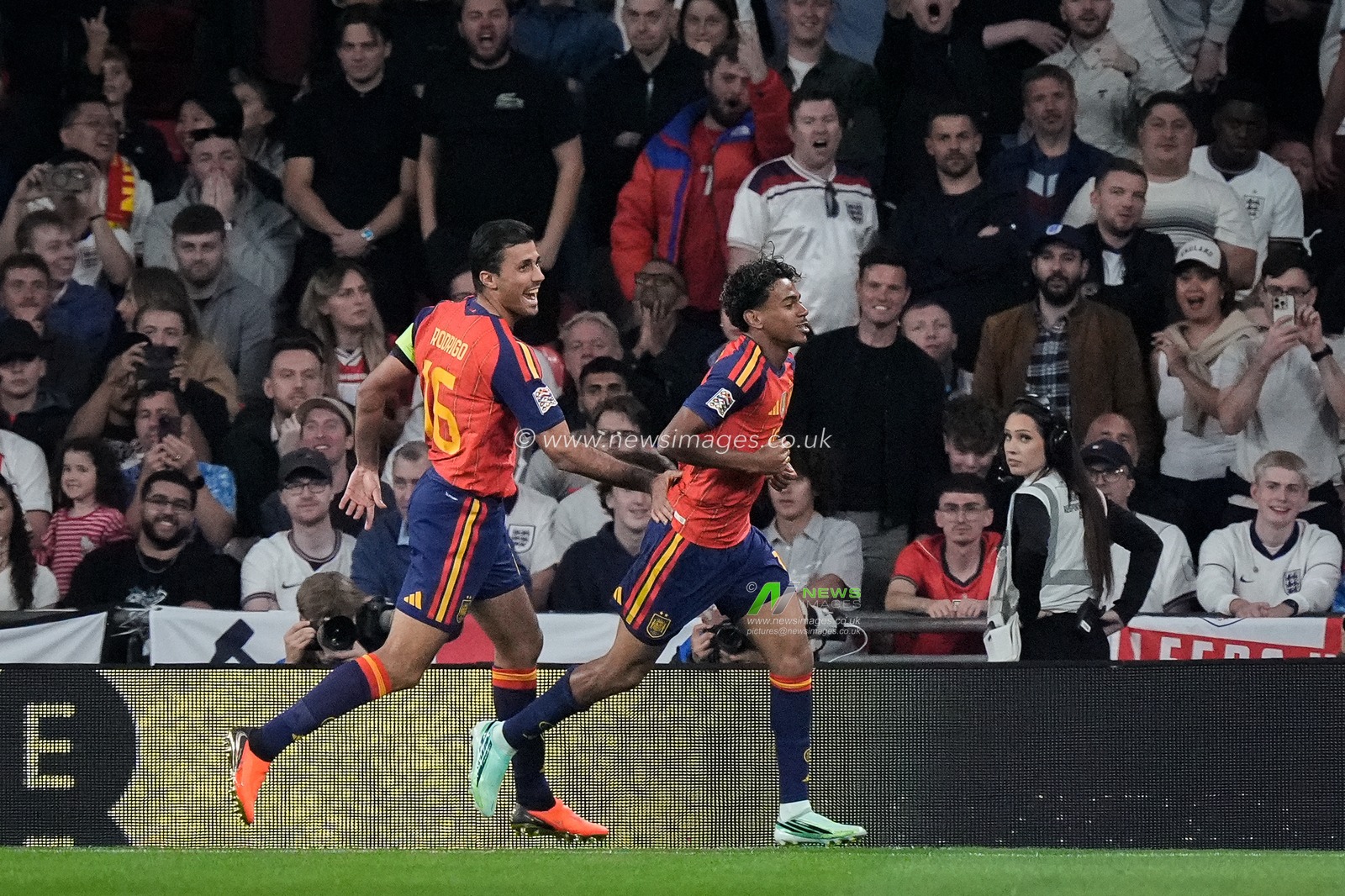 Spain goalkeeper David Raya celebrates his goal to make it   0-1 during the UEFA Nations League match England vs Spain at Wembley Stadium, London, United Kingdom on 26 September 2026

(Photo by Maynard Manyowa/News Images)