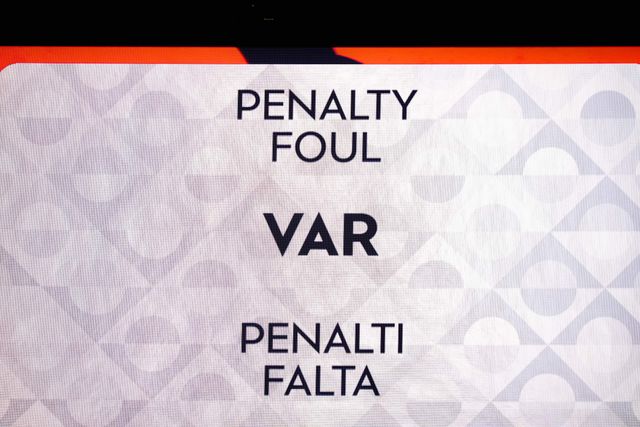 Referee Davide Massa blows for a penalty after a VAR review during the UEFA Nations League match England vs Spain at Wembley Stadium, London, United Kingdom on 26 September 2026

(Photo by Maynard Manyowa/News Images)