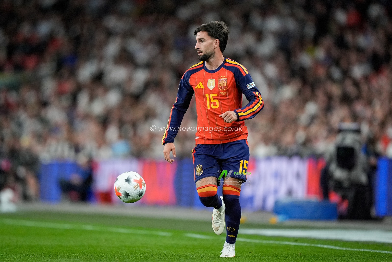 Álex Baena of Spain in action during the UEFA Nations League match England vs Spain at Wembley Stadium, London, United Kingdom on 26 September 2026

(Photo by Maynard Manyowa/News Images)