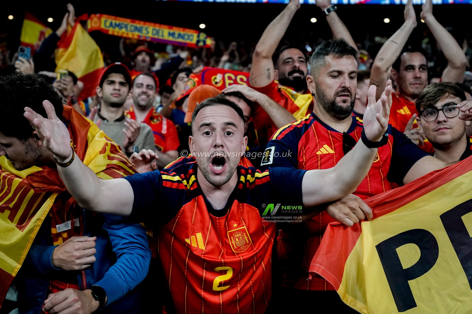 Spanish fans celebrate Mikel Oyarzabal of Spain scoring to make it 2-3 during the UEFA Nations League match England vs Spain at Wembley Stadium, London, United Kingdom on 26 September 2026

(Photo by Maynard Manyowa/News Images)