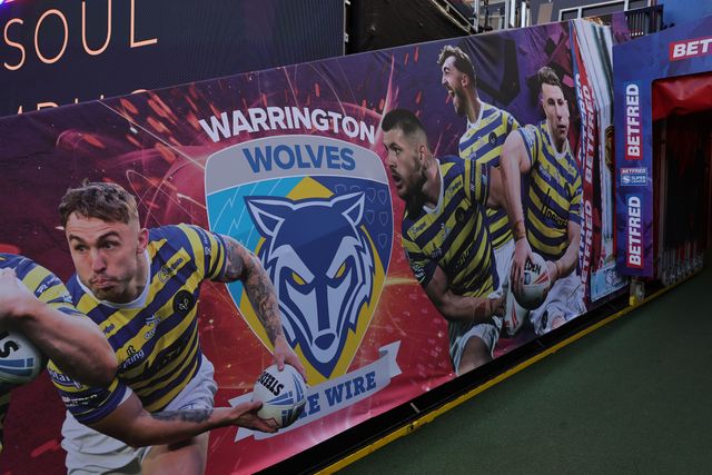 Warrington branding on the Entrance to the tunnel during the Betfred Super League Grand Final match Warrington Wolves vs Wakefield Trinity at Old Trafford, Manchester, United Kingdom on 03 October 2026

(Photo by Mark Cosgrove/News Images)