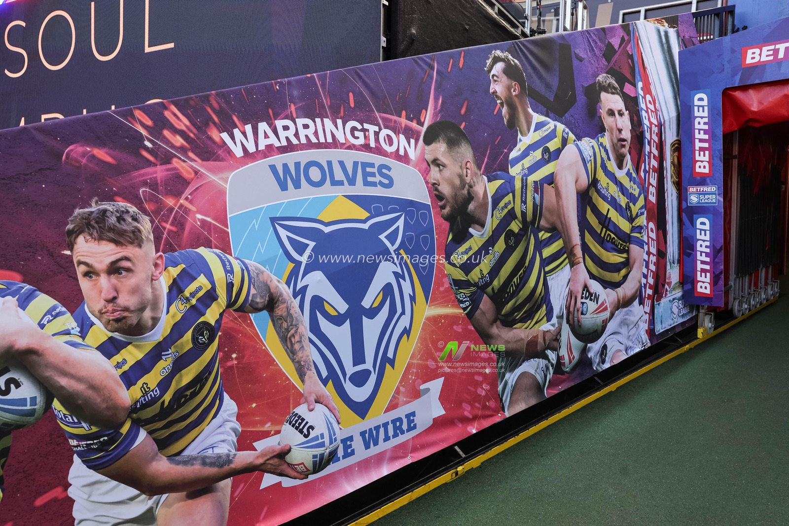 Entrance to the tunnel during the Betfred Super League Grand Final match Warrington Wolves vs Wakefield Trinity at Old Trafford, Manchester, United Kingdom on 03 October 2026

(Photo by Mark Cosgrove/News Images)