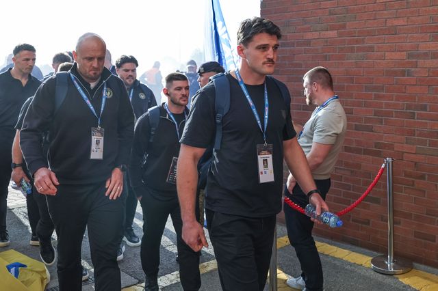 Liam Byrne of Warrington Wolves arrives during the Betfred Super League Grand Final match Warrington Wolves vs Wakefield Trinity at Old Trafford, Manchester, United Kingdom on 03 October 2026

(Photo by Mark Cosgrove/News Images)