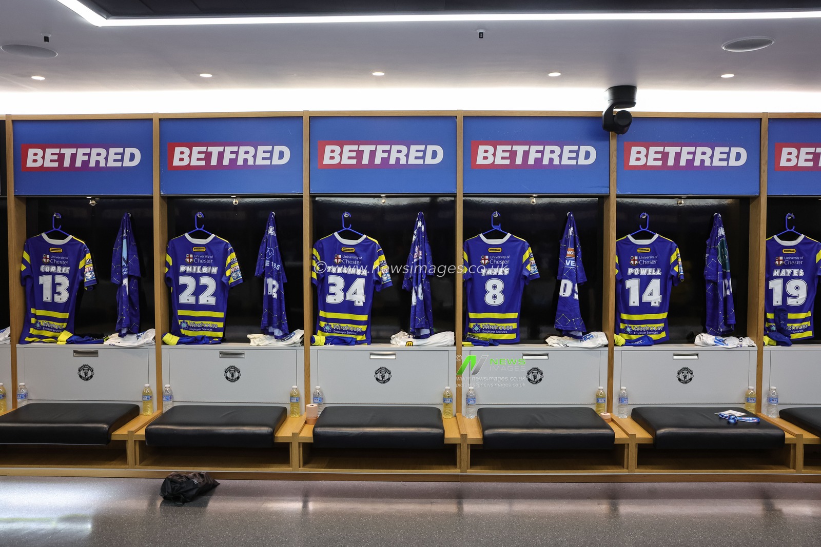 Warrington Wolves dressing room during the Betfred Super League Grand Final match Warrington Wolves vs Wakefield Trinity at Old Trafford, Manchester, United Kingdom on 03 October 2026

(Photo by Mark Cosgrove/News Images)