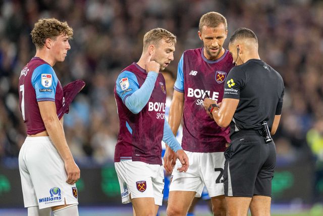 Arne Engels of West Ham United receives a yellow card for a foul during the Sky Bet Championship match West Ham United vs Queens Park Rangers at London Stadium, London, United Kingdom on 09 October 2026

(Photo by Mike Turner/News Images)