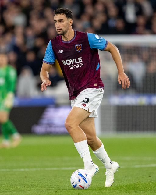 Maximilian Kilman of West Ham United breaks forward during the Sky Bet Championship match West Ham United vs Queens Park Rangers at London Stadium, London, United Kingdom on 09 October 2026

(Photo by Mike Turner/News Images)