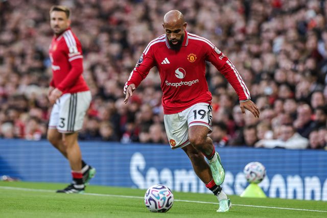 Bryan Mbeumo of Manchester United breaks with the ball during the Premier League match Manchester United vs Tottenham Hotspur at Old Trafford, Manchester, United Kingdom on 10 October 2026

(Photo by Mark Cosgrove/News Images)