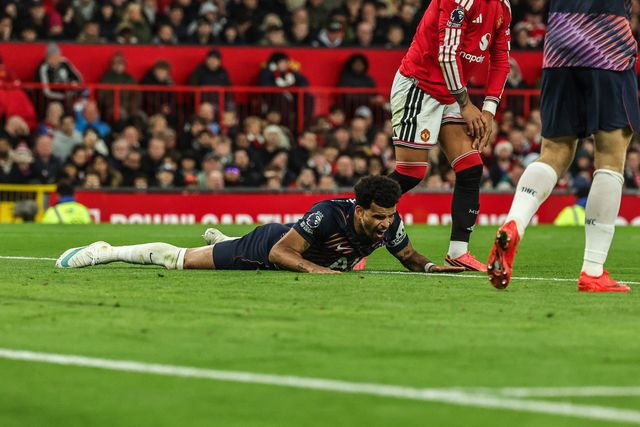 Dominic Solanke of Tottenham Hotspur reacts after missing a shot on goal during the Premier League match Manchester United vs Tottenham Hotspur at Old Trafford, Manchester, United Kingdom on 10 October 2026

(Photo by Mark Cosgrove/News Images)