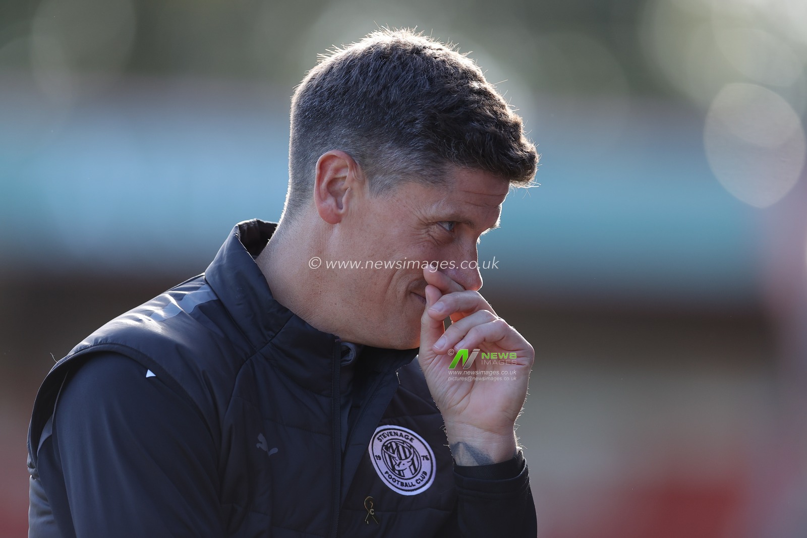 Alex Revell manager of Stevenage during the Sky Bet League One match Stevenage vs Wigan Athletic at Lamex Stadium, Stevenage, United Kingdom on 10 October 2026

(Photo by Harvey Murphy/News Images)