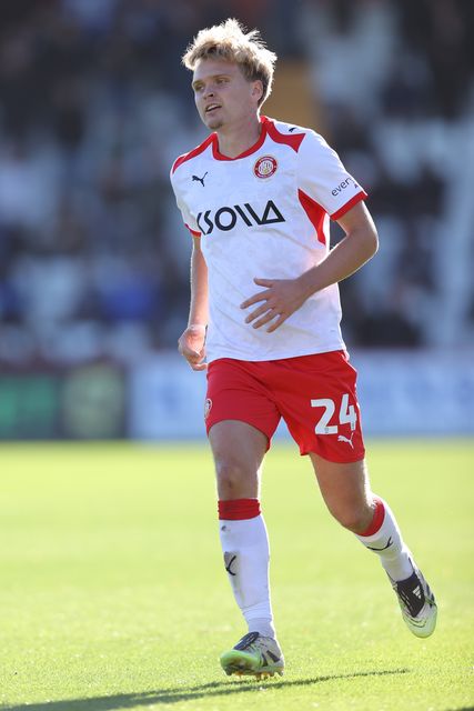 Matt Smith of Stevenage during the Sky Bet League One match Stevenage vs Wigan Athletic at Lamex Stadium, Stevenage, United Kingdom on 10 October 2026

(Photo by Harvey Murphy/News Images)
